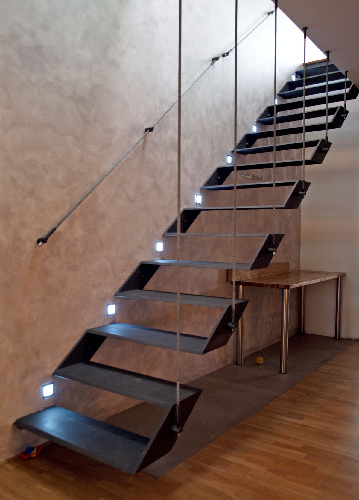 Interiér domu Na dolinách